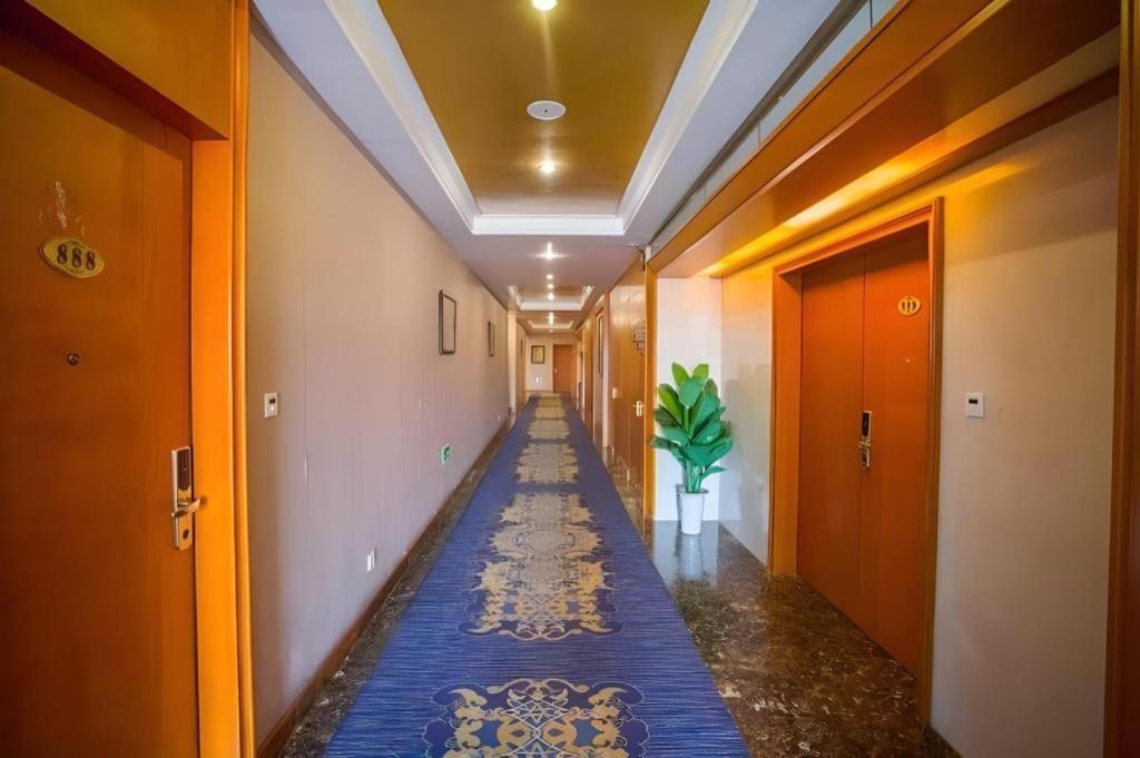Dork Jumpa Hotel Vientiane Exterior foto