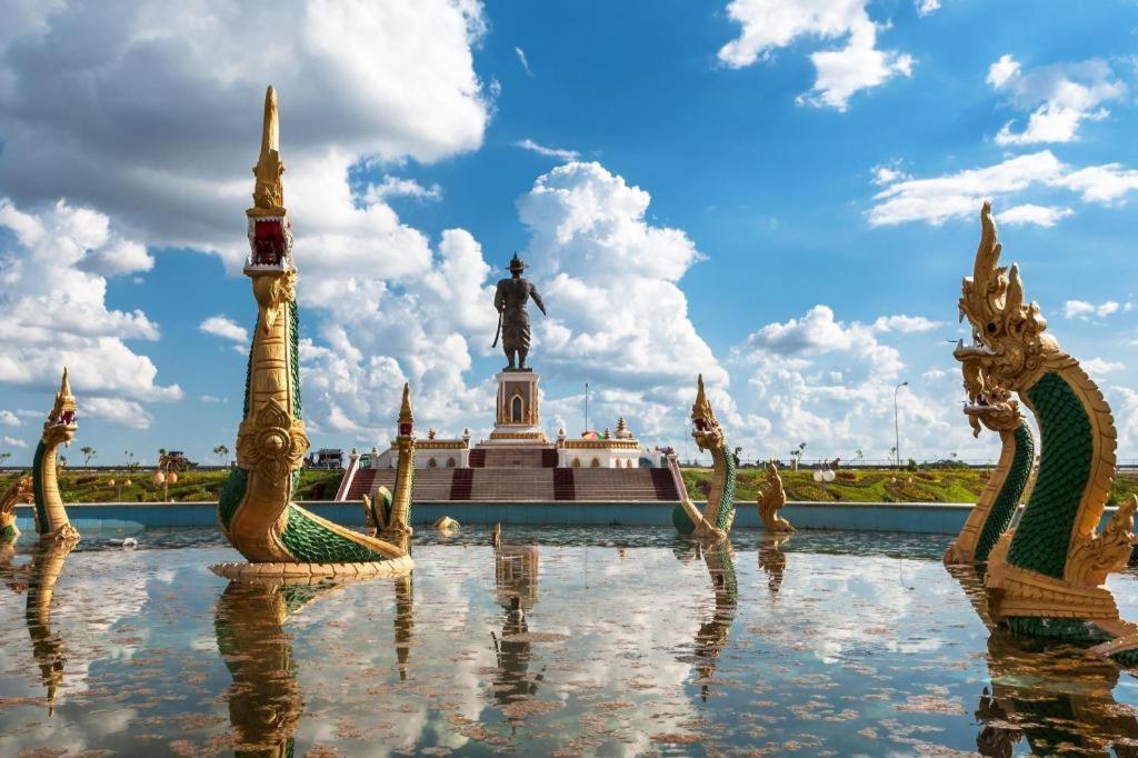 Dork Jumpa Hotel Vientiane Exterior foto