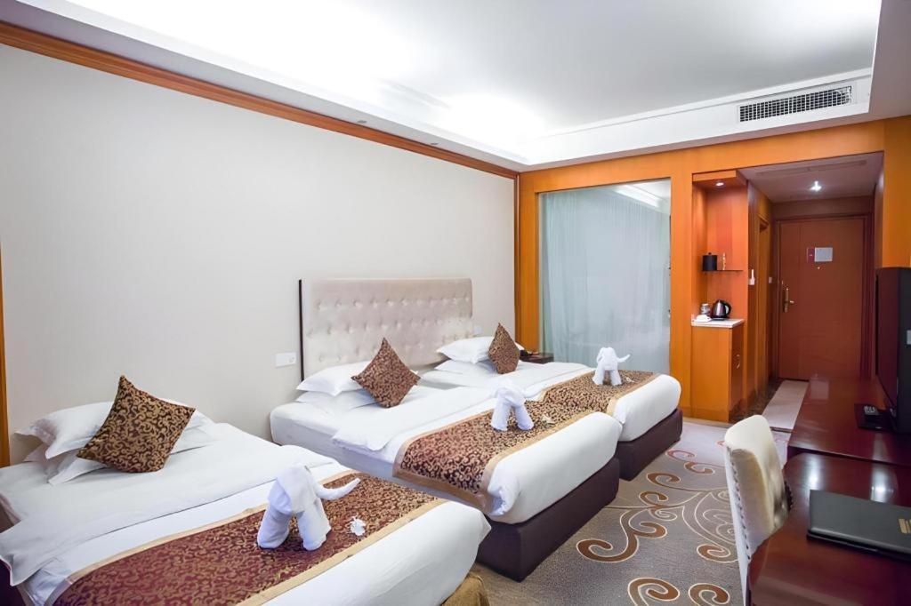 Dork Jumpa Hotel Vientiane Exterior foto