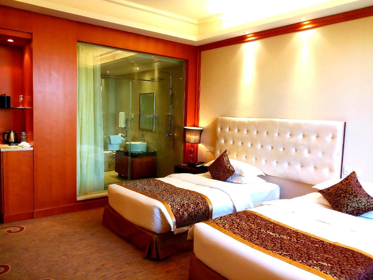 Dork Jumpa Hotel Vientiane Exterior foto