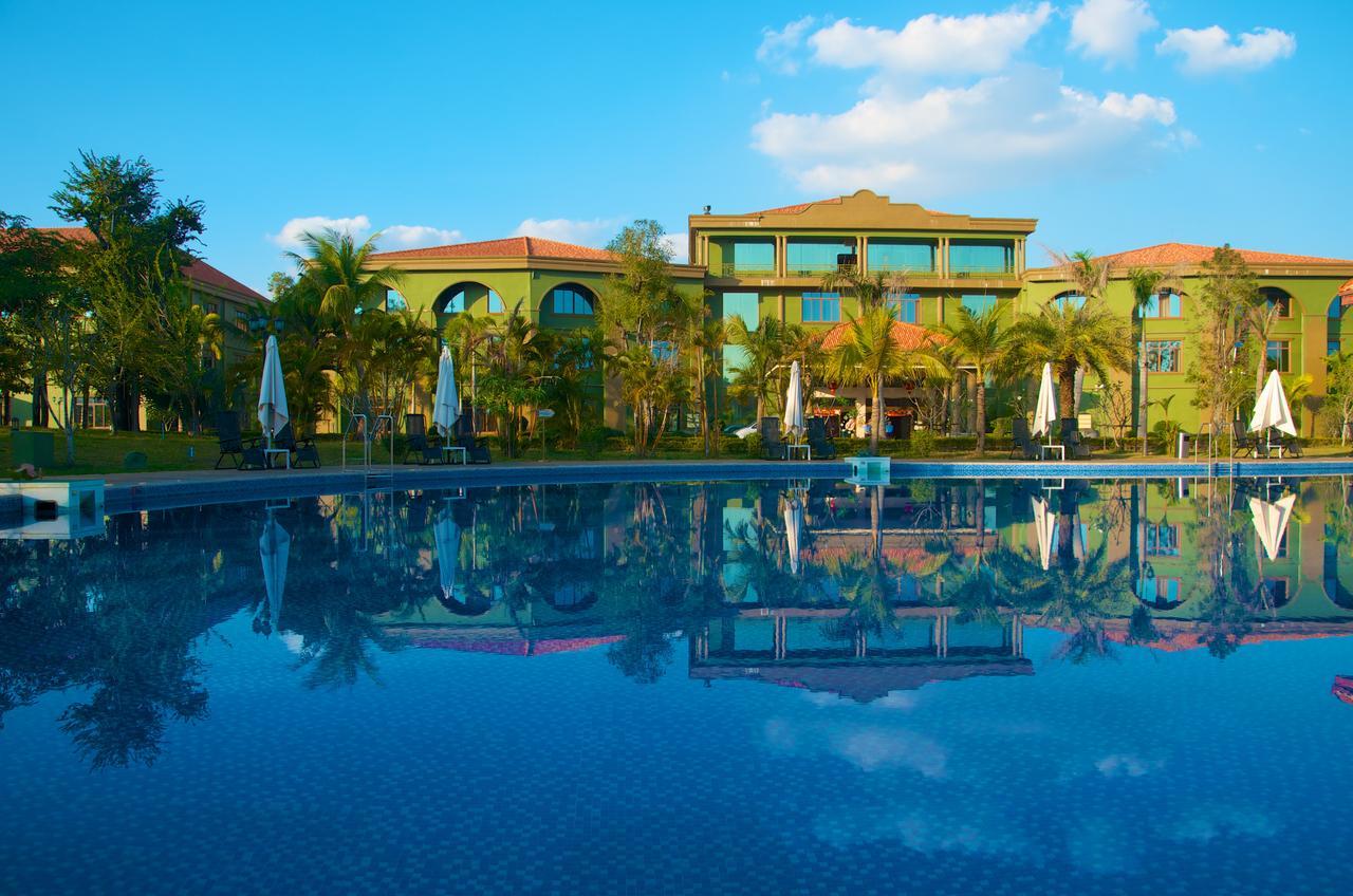 Dork Jumpa Hotel Vientiane Exterior foto